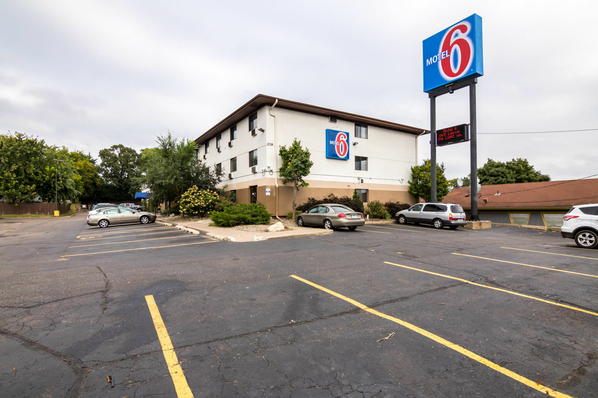 Motel 6-Saint Paul, Mn - I-94 מראה חיצוני תמונה