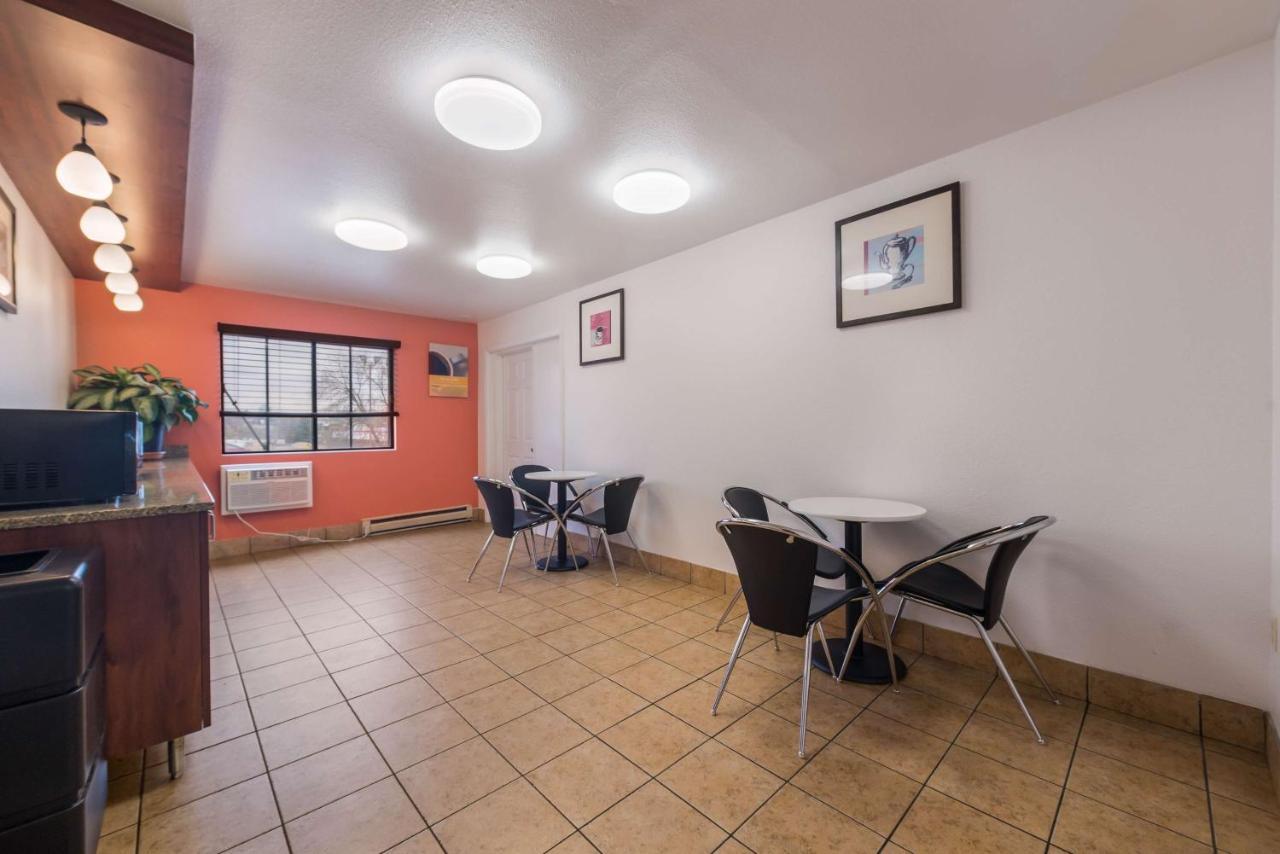 Motel 6-Saint Paul, Mn - I-94 מראה חיצוני תמונה